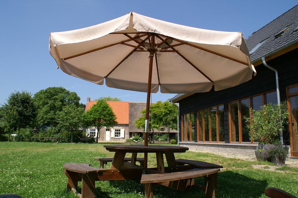 鲁金博夫住宿加早餐旅馆 Oud-Gastel 外观 照片